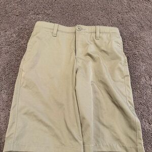 Under Armour shorts size 12 khaki shorts